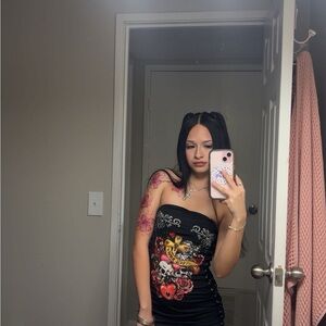 Meet your Posher, Ayastary